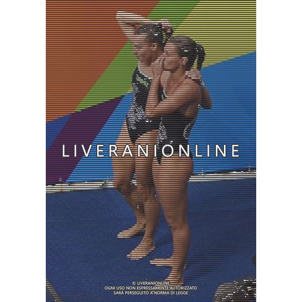 XXXI Olympic Games Giochi Olimpici Rio 2016 Rio de Janeiro - 07.08.2016 Finali Trampolino 3m Sincro Femminile Nella Foto:Abbraccio Tania Cagnotto e Francesca Dallape\' dopo l\'ultimo tuffo /Ph.Vitez-Ag. Aldo Liverani