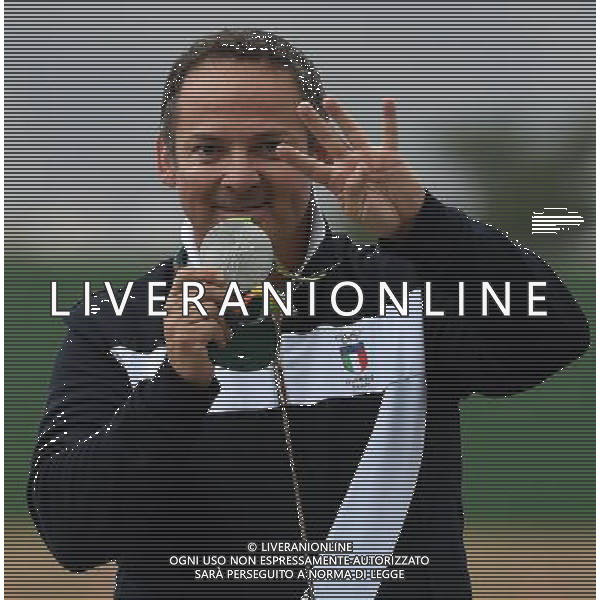 XXXI Olympic Games Giochi Olimpici Rio 2016 Rio de Janeiro - 08.08.2016 Finali Trap Fossa Olimpica di Tiro Nella Foto:Giovanni Pellielo con la medaglia /Ph.Vitez-Ag. Aldo Liverani