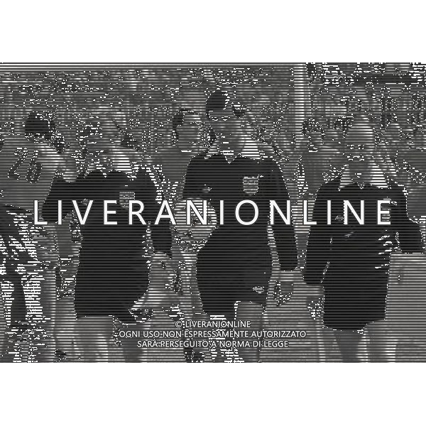 TORINO 19/04/1980 ITALIA POLONIA NELLA FOTO ARBITRO WHITE AG ALDO LIVERANI SAS