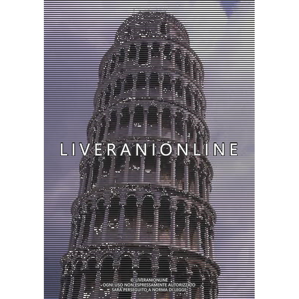 ITALIA -PISA NELLA FOTO LA TORRE DI PISA E IL DUOMO AG ALDO LIVERANI SAS
