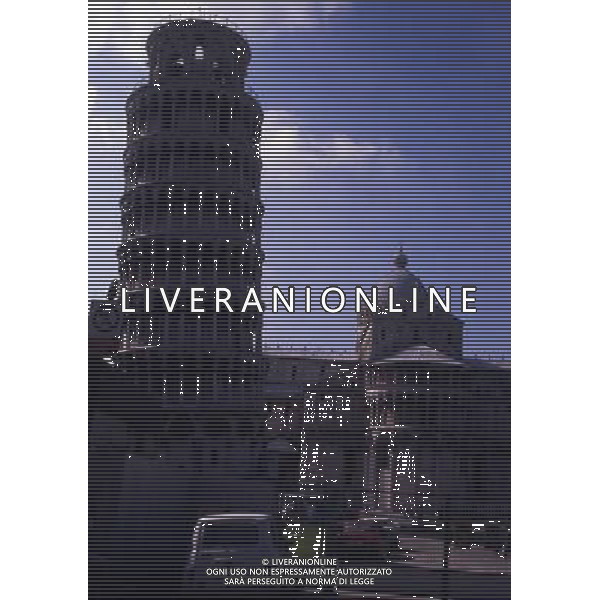 ITALIA -PISA NELLA FOTO LA TORRE DI PISA E IL DUOMO AG ALDO LIVERANI SAS