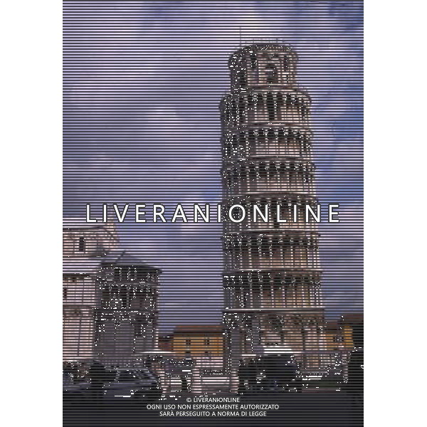 ITALIA -PISA NELLA FOTO LA TORRE DI PISA E IL DUOMO AG ALDO LIVERANI SAS