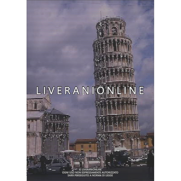 ITALIA -PISA NELLA FOTO LA TORRE DI PISA E IL DUOMO AG ALDO LIVERANI SAS