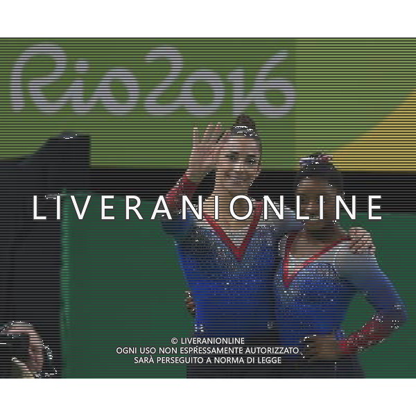 XXXI Olympic Games Giochi Olimpici Rio 2016 Rio de Janeiro - 16.08.2016 Finale Ginnastica Artistica Individuale Corpo Libero Femminile Nella Foto:Biles Simone festeggia con Raisman Alexandra /Ph.Vitez-Ag. Aldo Liverani