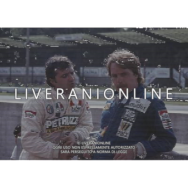 retrospettiva keke rosberg pilota nella foto keke rosberg con giacomelli ag aldo liverani sas