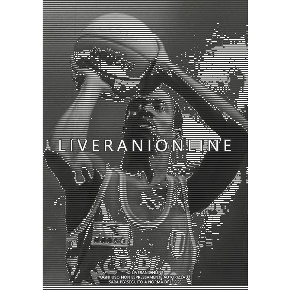 RETROSPETTIVA LARRY WRIGHT BASKET NELLA FOTO LARRY WRIGHT CON LA MAGLIA DI ROMA AG ALDO LIVERANI SAS