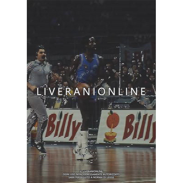 RETROSPETTIVA LARRY WRIGHT BASKET NELLA FOTO LARRY WRIGHT CON LA MAGLIA DI ROMA AG ALDO LIVERANI SAS