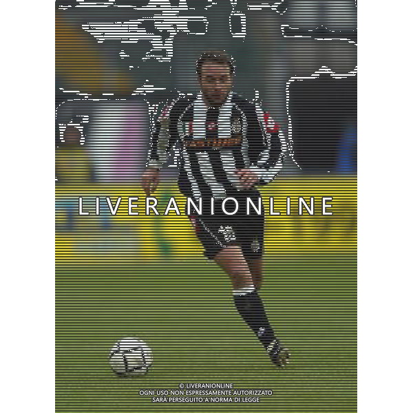 TORINO 12/01/03 JUVENTUS REGGINA NELLA FOTO BIRINDELLI ALESSANDRO FOTO ALDO LIVERANI 