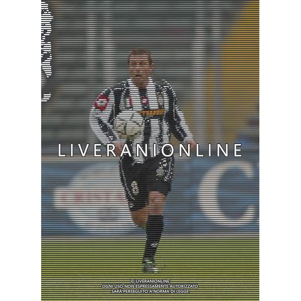 TORINO 12/01/03 JUVENTUS REGGINA NELLA FOTO CONTE ANTONIO FOTO ALDO LIVERANI 