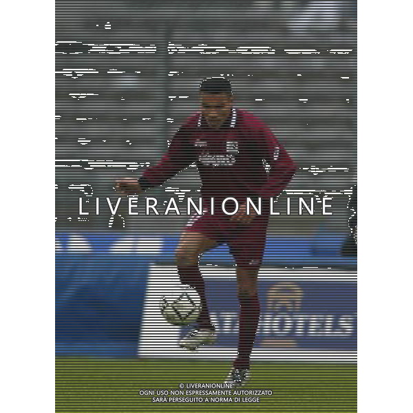 TORINO 12/01/03 JUVENTUS REGGINA NELLA FOTO LEON FOTO ALDO LIVERANI 