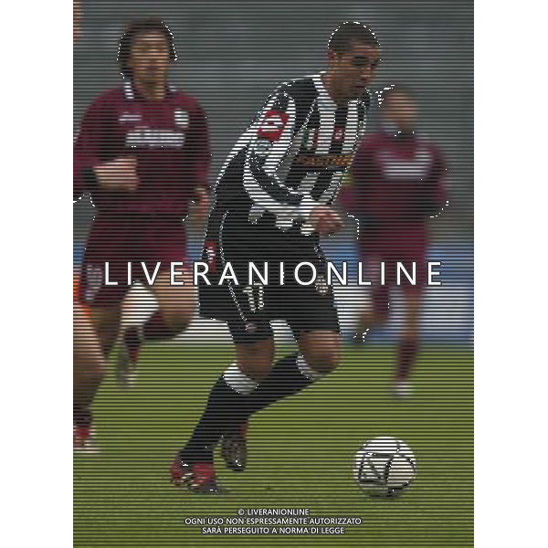 TORINO 12/01/03 JUVENTUS REGGINA NELLA FOTO TREZEGUET DAVID FOTO ALDO LIVERANI