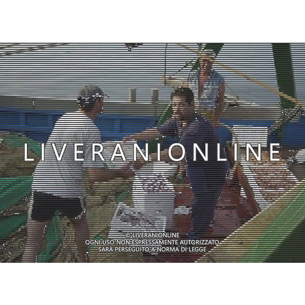 Pesca nella foto alcuni pescatori a lavoro* foto Fabio Serino/Ag. Aldo Liverani s.a.s.