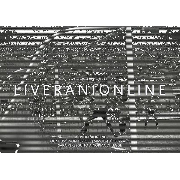 MILANO STADIO SAN SIRO 11/10/1980 ITALIA-URUGUAY NELLA FOTO GOAL FRANCESCO GRAZIANI AG ALDO LIVERANI SAS