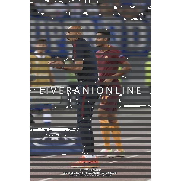 UEFA Champions League 2016-2017 spareggi ritorno - Roma 23.08.2016 - AS Roma vs Porto - nella foto: le proteste di Luciano Spalletti che chiede spiegazioni dopo l\'espulsione di Emerson / Ph. Corradetti-Ag. Aldo Liverani