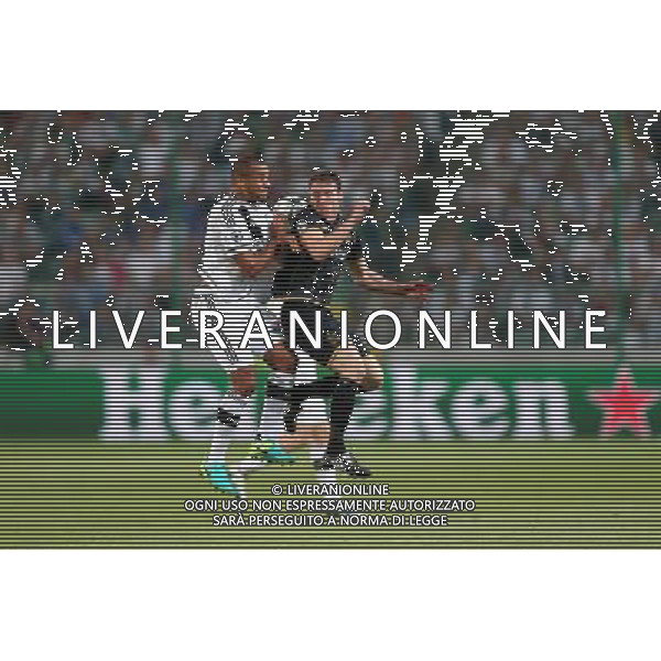 WARSZAWA 23.08.2016 REWANZOWY MECZ IV RUNDA ELIMINACYJNA LIGA MISTRZOW SEZON 2016/17 --- UEFA CHAMPIONS LEAGUE QUALIFICATION FOURTH ROUND SECOND LEG MATCH IN WARSAW: LEGIA WARSZAWA - DUNDALK FC VADIS ODJIDJA OFOE DAVID MCMILLAN FOT. PIOTR KUCZA/NEWSPIX.PL --- Newspix.pl AG ALDO LIVERANI SAS ONLY ITALY *** Local Caption *** www.newspix.pl mail us: info@newspix.pl call us: 0048 022 23 22 222 --- Polish Picture Agency by Ringier Axel Springer Poland