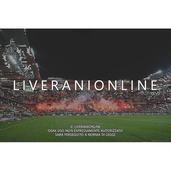2016.8.23, Warszawa , UEFA Champions League , Legia Warsaw - Dundalk FC , Liga Mistrzow , Legia Warszawa - Dundalk FC n z Kibice Legii Warszawa race pirotechnika fot. Tomasz Jastrzebowski / Foto Olimpik / NEWSPIX.PL --- Newspix.pl AG ALDO LIVERANI SAS ONLY ITALY *** Local Caption *** www.newspix.pl mail us: info@newspix.pl call us: 0048 022 23 22 222 --- Polish Picture Agency by Ringier Axel Springer Poland