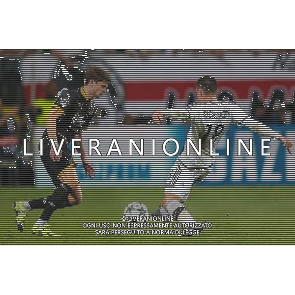 2016.8.23, Warszawa , UEFA Champions League , Legia Warsaw - Dundalk FC , Liga Mistrzow , Legia Warszawa - Dundalk FC n z Michal Kucharczyk (Legia), Sean Gannon (Dundalk) fot. Tomasz Jastrzebowski / Foto Olimpik / NEWSPIX.PL --- Newspix.pl AG ALDO LIVERANI SAS ONLY ITALY *** Local Caption *** www.newspix.pl mail us: info@newspix.pl call us: 0048 022 23 22 222 --- Polish Picture Agency by Ringier Axel Springer Poland