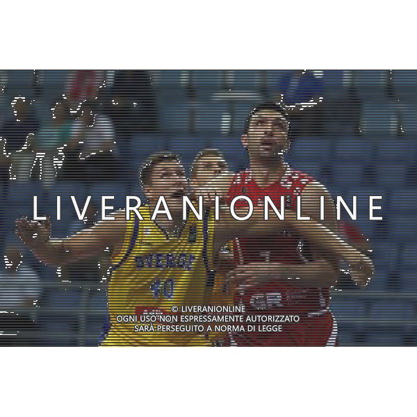 Wloclawek, Hala Mistrzow 24.08.2016 KOSZYKOWKA ANWIL BASKETBALL CHALLENGE TURNIEJ KOSZYKOWKI MEZCZYZN MECZ Szwecja - Gruzja BASKETBALL FRIENDLY NATIONAL TEAM GAME Sweden - Georgia NZ carl engstrom , zaza pachulia FOT. ARTUR PODLEWSKI / 400mm.pl / NEWSPIX.PL --- Newspix.pl *** Local Caption *** www.newspix.pl mail us: info@newspix.pl call us: 0048 022 23 22 222 --- Polish Picture Agency by Ringier Axel Springer Poland