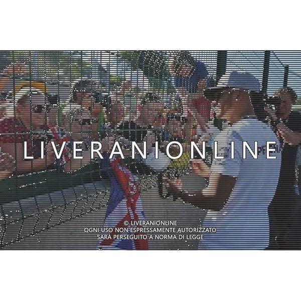 Lewis Hamilton (GBR) Mercedes AMG F1 signs autographs for the fans. 25.08.2016. Formula 1 World Championship, Rd 13, Belgian Grand Prix, Spa Francorchamps, Belgium, Preparation Day. / AGENZIA ALDO LIVERANI SAS - ITALY ONLY EDITORIAL USE ONLY