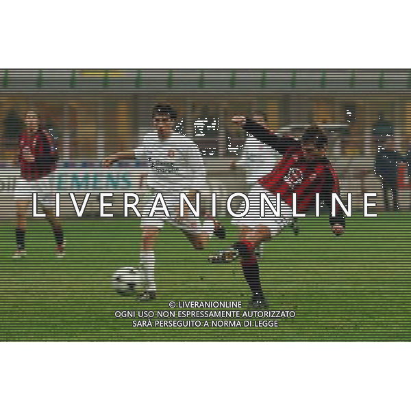 MILANO,18-12-02 DFP/FOTO GIORGIO RAVEZZANI COPPA ITALIA/MILAN-ANCONA: NELLA FOTO GOAL LEONARDO