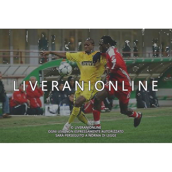 MILANO,19-12-02 DFP/FOTO MARCO DE PONTI COPPA ITALIA/INTER-BARI: NELLA FOTO KALLON-DOU DOU AG ALDO LIVERANI SAS