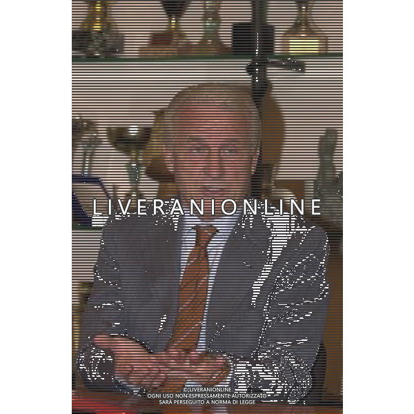 MILANO,09-07-02 DFP/ FOTO GIORGIO RAVEZZANI GIOVANNI TRAPATTONI IN GAZZETTA DELLO SPORT NELLA FOTO GIOVANNI TRAPATTONI AG ALDO LIVERANI SAS