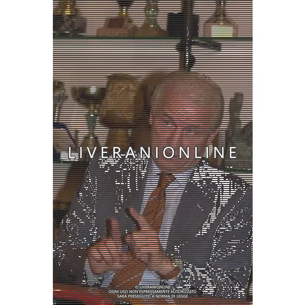 MILANO,09-07-02 DFP/ FOTO GIORGIO RAVEZZANI GIOVANNI TRAPATTONI IN GAZZETTA DELLO SPORT NELLA FOTO GIOVANNI TRAPATTONI AG ALDO LIVERANI SAS