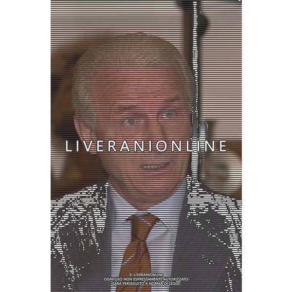 MILANO,09-07-02 DFP/ FOTO GIORGIO RAVEZZANI GIOVANNI TRAPATTONI IN GAZZETTA DELLO SPORT NELLA FOTO GIOVANNI TRAPATTONI AG ALDO LIVERANI SAS
