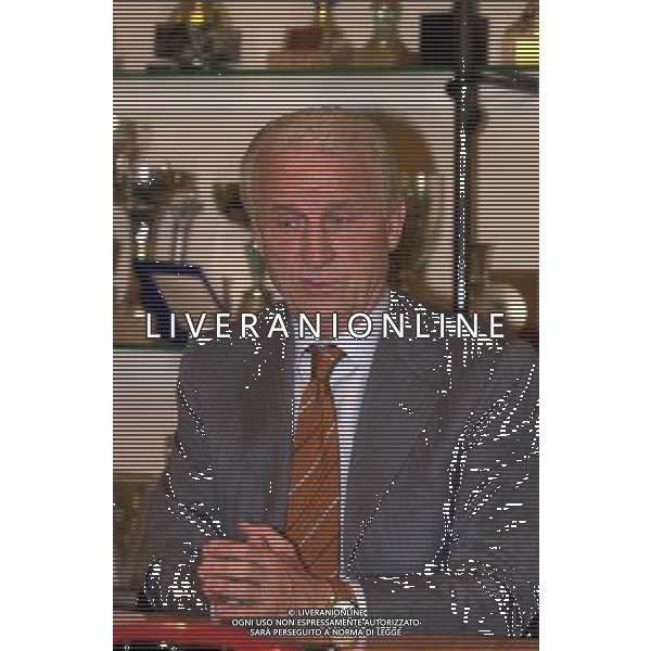 MILANO,09-07-02 DFP/ FOTO GIORGIO RAVEZZANI GIOVANNI TRAPATTONI IN GAZZETTA DELLO SPORT NELLA FOTO GIOVANNI TRAPATTONI AG ALDO LIVERANI SAS