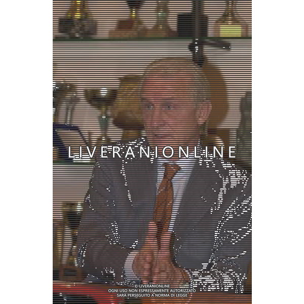 MILANO,09-07-02 DFP/ FOTO GIORGIO RAVEZZANI GIOVANNI TRAPATTONI IN GAZZETTA DELLO SPORT NELLA FOTO GIOVANNI TRAPATTONI AG ALDO LIVERANI SAS