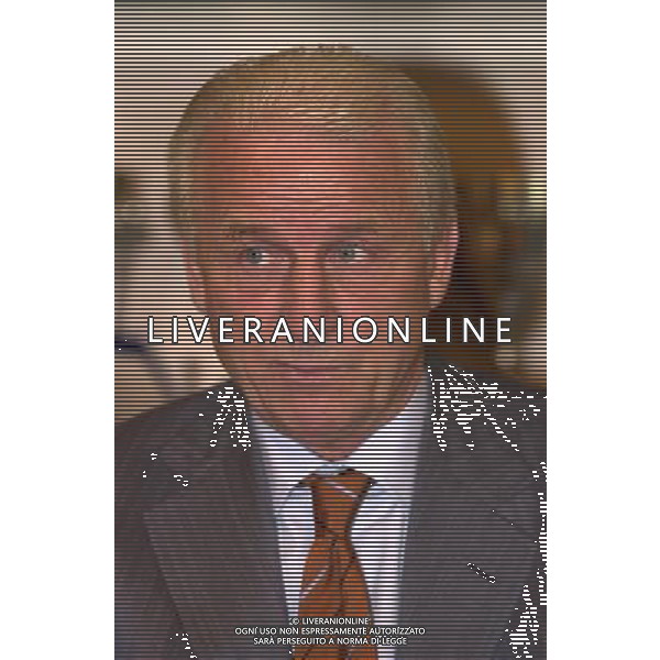 MILANO,09-07-02 DFP/ FOTO GIORGIO RAVEZZANI GIOVANNI TRAPATTONI IN GAZZETTA DELLO SPORT NELLA FOTO GIOVANNI TRAPATTONI AG ALDO LIVERANI SAS