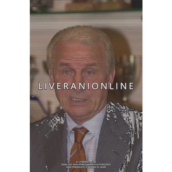 MILANO,09-07-02 DFP/ FOTO GIORGIO RAVEZZANI GIOVANNI TRAPATTONI IN GAZZETTA DELLO SPORT NELLA FOTO GIOVANNI TRAPATTONI AG ALDO LIVERANI SAS