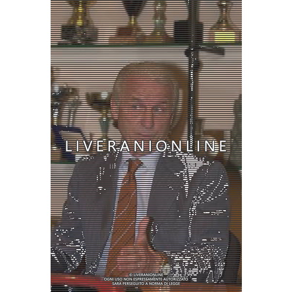 MILANO,09-07-02 DFP/ FOTO GIORGIO RAVEZZANI GIOVANNI TRAPATTONI IN GAZZETTA DELLO SPORT NELLA FOTO GIOVANNI TRAPATTONI AG ALDO LIVERANI SAS
