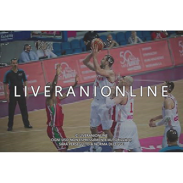 2016.08.31 Wloclawek, Koszykowka, Kwalifikacje do mistrzostw Europy - EuroBasket 2017, mecz Polska - Portugalia N/z Adam Hrycaniuk (Polska nr 34) Maciej Lampe (Polska nr 1) Joao Gomes (Portugalia nr 15) Foto Piotr Kieplin / PressFocus 2016.08.31 Wloclawek, EuroBasket 2017 qualification match Poland - Portugal N/z Adam Hrycaniuk (Polska nr 34) Maciej Lampe (Polska nr 1) Joao Gomes (Portugalia nr 15) Credit: Piotr Kieplin / PressFocus / NEWSPIX.PL --- Newspix.pl/ AGENZIA ALDO LIVERANI SAS - ITALY ONLY EDITORIAL USE ONLY