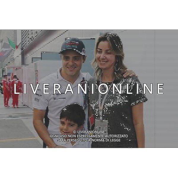 Felipe Massa (BRA) Williams with his wife Rafaela Bassi (BRA) and son Felipinho Massa (BRA). 01.09.2016. Formula 1 World Championship, Rd 14, Italian Grand Prix, Monza, Italy, Preparation Day. / AGENZIA ALDO LIVERANI SAS - ITALY ONLY EDITORIAL USE ONLY