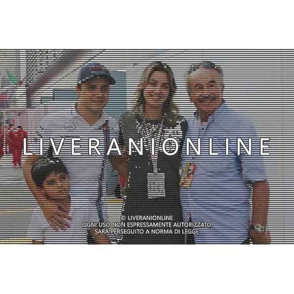 Felipe Massa (BRA) Williams with his wife Rafaela Bassi (BRA) and son Felipinho Massa (BRA). 01.09.2016. Formula 1 World Championship, Rd 14, Italian Grand Prix, Monza, Italy, Preparation Day. / AGENZIA ALDO LIVERANI SAS - ITALY ONLY EDITORIAL USE ONLY