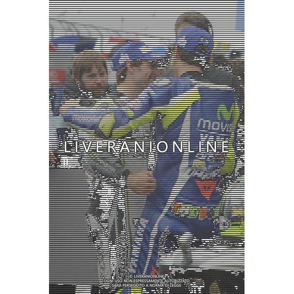 03.09.2016. Silverstone, Towcester, Inghilterra.Cal Crutchlow e Valentino Rossi./ Gp Silvestone Silverstone Towcester Gran Bretagna Prove Motomondiale 03.09.2016 Â©PIAZZOLLA/ AGENZIA ALDO LIVERANI SAS