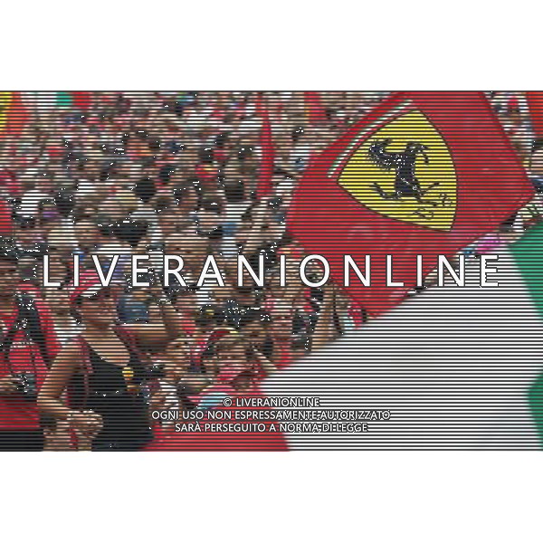 Fans at the podium. 04.09.2016. Formula 1 World Championship, Rd 14, Italian Grand Prix, Monza, Italy, Race Day. AG ALDO LIVERANI SAS ONLY ITALY