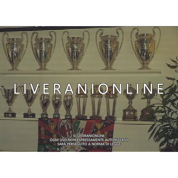 1998 CONFERENZA STAMPA ADRIANO GALLIANI NELLA SEDE DEL MILAN IN VIA TURATI AG ALDO LIVERANI SAS