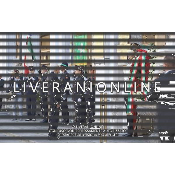 Il presidente della Repubblica Mattarella davanti alla Stele di Piazza della Loggia. Piazza Loggia arrivo del presidente della Repubblica Sergio Mattarella. Brescia 6 Settembre 2016. Ph Fotolive Valentina Renna/ AGENZIA ALDO LIVERANI SAS
