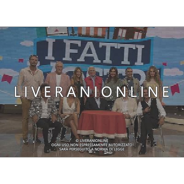 Trasmissione TV \' I Fatti Vostri \' Roma - 08.09.2016 - Studi Rai Teulada - nella foto: Michele Guardi\' con il cast della trasmissione /Ph.Corradetti-Ag Aldo Liverani / AGENZIA ALDO LIVERANI SAS