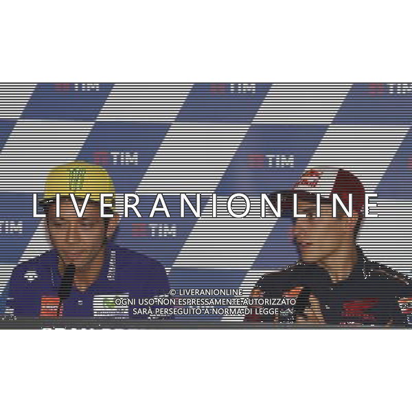 Misano Adriatico ( RN ) 08/09/16 Misano World Circuit Marco Simoncelli. Gran Premio TIM di San Marino e della Riviera di Rimini 2016 - MOTOGP Nella foto: Valentino Rossi ( ITA ) su YAMAHA e Marc Marquez ( ESP ) su HONDA PH Lauro Montagnini / AGENZIA ALDO LIVERANI SAS