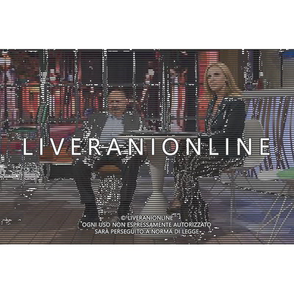 Trasmissione TV \' E s\'e\' fatta notte \' Roma - 09.09.2016 - Studi Rai Teulada - nella foto: Maurizio Costanzo e Lisa Marzoli /Ph.Corradetti-Ag Aldo Liverani / AGENZIA ALDO LIVERANI SAS