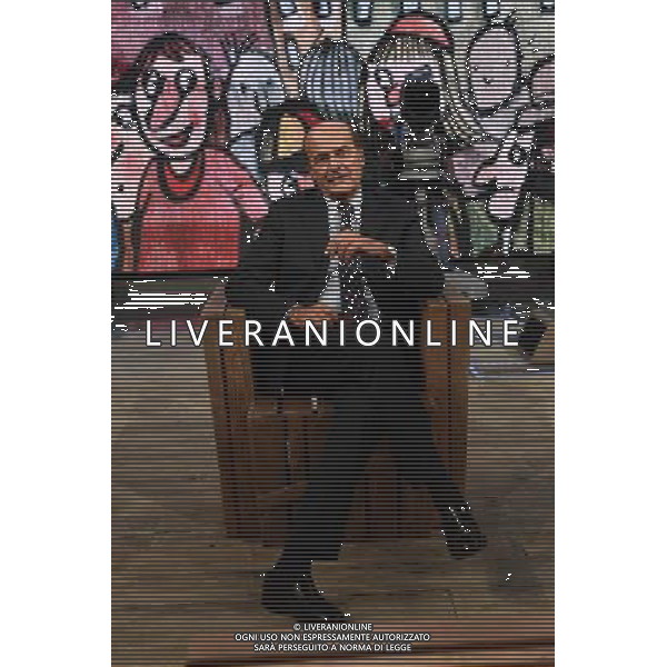 L\'ex segretario del Pd Pierluigi Bersani ospite della trasmissione televisiva condotta da Giovanni Floris DiMartedi\' a LA7 Roma 13 settembre 2016 Â©CORRADETTI / AGENZIA ALDO LIVERANI SAS