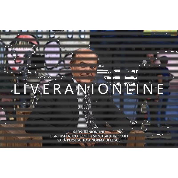 L\'ex segretario del Pd Pierluigi Bersani ospite della trasmissione televisiva condotta da Giovanni Floris DiMartedi\' a LA7 Roma 13 settembre 2016 Â©CORRADETTI / AGENZIA ALDO LIVERANI SAS