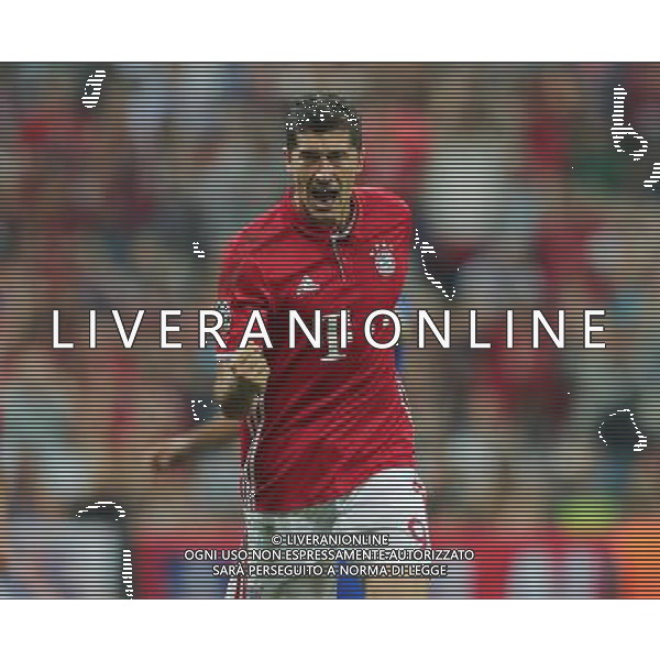firo : Fu§ball,Fussball : 13.09.2016 Champions League, Saison 2016/2017: FC Bayern MŸnchen - FC Rostov, FCB, Gruppenphase, Torjubel, Jubel, Freude, Tor zum 1:0Robert Lewandowski ( MŸnchen ) $worldrightsEs gelten unsere AGB, einsehbar auf www.firosportphoto.de copyright by firo sportphoto: Coesfelder Str. 207 D- 48249 DŸlmen www.firosportphoto.de mail@firosportphoto.de (V o l k s b a n k B o c h u m - W i t t e n ) IBAN DE68 4306 0129 0341 1171 00 Tel: +49-2594 - 9916004 Fax: +49-2594 - 9916005 AG ALDO LIVERANI SAS ONLY ITALY