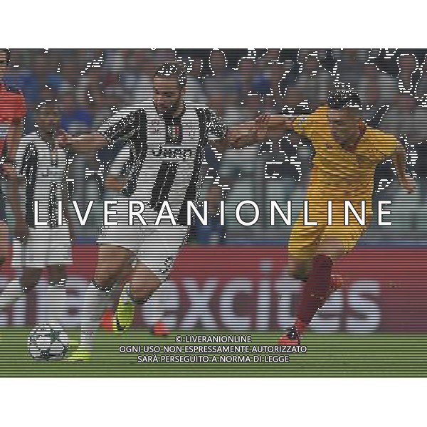 UEFA Champions League 2016/2017 Finale Fase a Girone Gruppo H Torino - 14.09.2016 Juventus-Siviglia Nella Foto:higuain - kranevitter /Ph.Vitez-Ag. Aldo Liverani