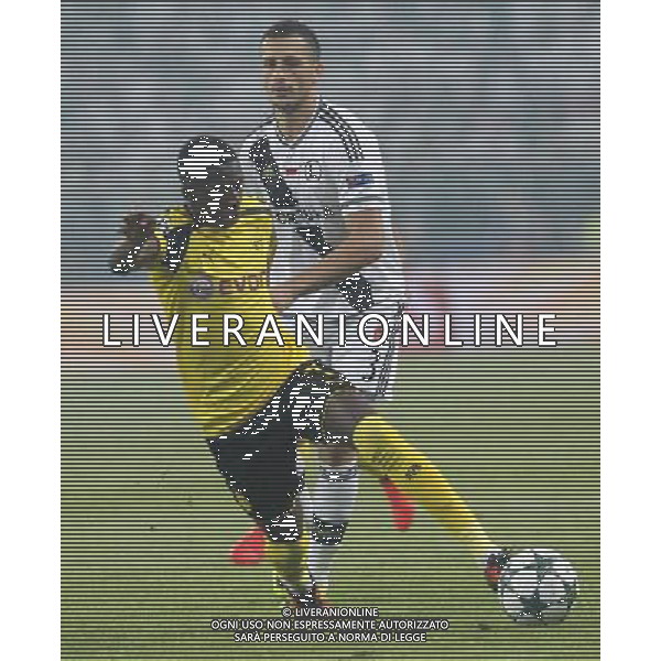 WARSZAWA 14.09.2016 LIGA MISTRZOW UEFA CHAMPION LEAGUE GRUPA F LEGIA WARSZAWA VS BORUSSIA DORTMUND NZ. TOMASZ JODLOWIEC OUSMANE DEMBELE FOT. ALEKSANDER MAJDANSKI / NEWSPIX.PL --- Newspix.pl AG ALDO LIVERANI SAS ONLY ITALY *** Local Caption *** www.newspix.pl mail us: info@newspix.pl call us: 0048 022 23 22 222 --- Polish Picture Agency by Ringier Axel Springer Poland