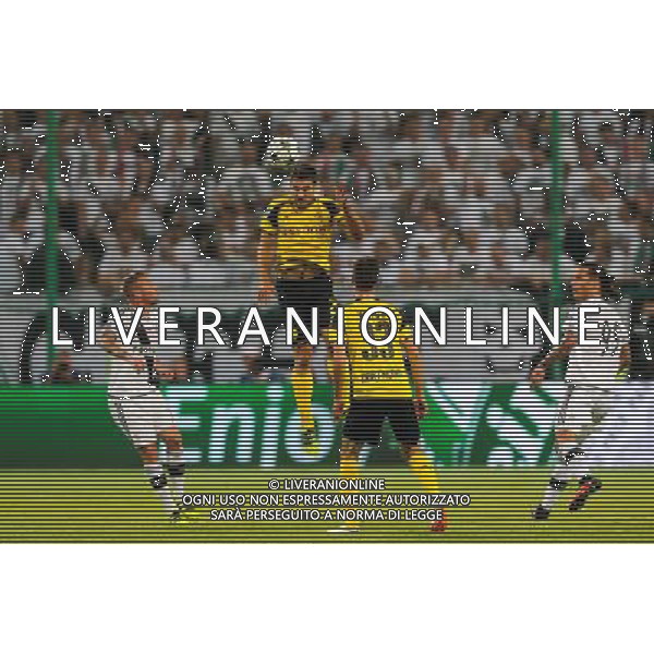 2016.9.14, Warszawa , UEFA Champions League Group F , Legia Warsaw - Borussia Dortmund , Liga Mistrzow , Grupa F , Legia Warszawa - Borussia Dortmund n z Sokratis Papastathopoulus (Borussia) fot. Tomasz Jastrzebowski / Foto Olimpik / NEWSPIX.PL --- Newspix.pl AG ALDO LIVERANI SAS ONLY ITALY *** Local Caption *** www.newspix.pl mail us: info@newspix.pl call us: 0048 022 23 22 222 --- Polish Picture Agency by Ringier Axel Springer Poland