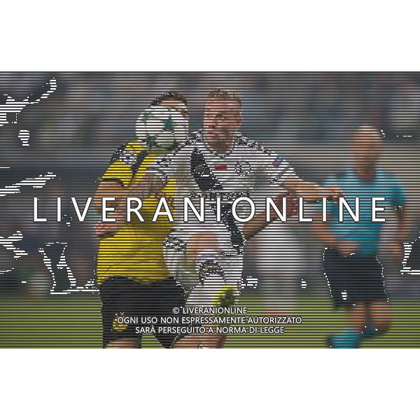 2016.09.14 Warszawa Pilka nozna UEFA Liga Mistrzow Sezon 2016/2017 Legia Warszawa - Borussia Dortmund N/z Thibault Moulin Foto Rafal Oleksiewicz / PressFocus 2016.09.14 Warszawa Football UEFA Champions League Season 2016/2017 Legia Warszawa - Borussia Dortmund Thibault Moulin Credit: Rafal Oleksiewicz / PressFocus / NEWSPIX.PL --- Newspix.pl AG ALDO LIVERANI SAS ONLY ITALY *** Local Caption *** www.newspix.pl mail us: info@newspix.pl call us: 0048 022 23 22 222 --- Polish Picture Agency by Ringier Axel Springer Poland